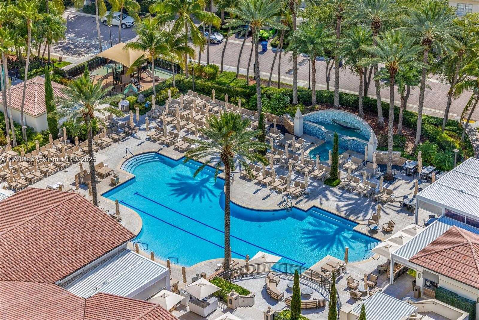 Small Image of 20165 NORTH EAST 39 PL #403, Aventura Number 35
