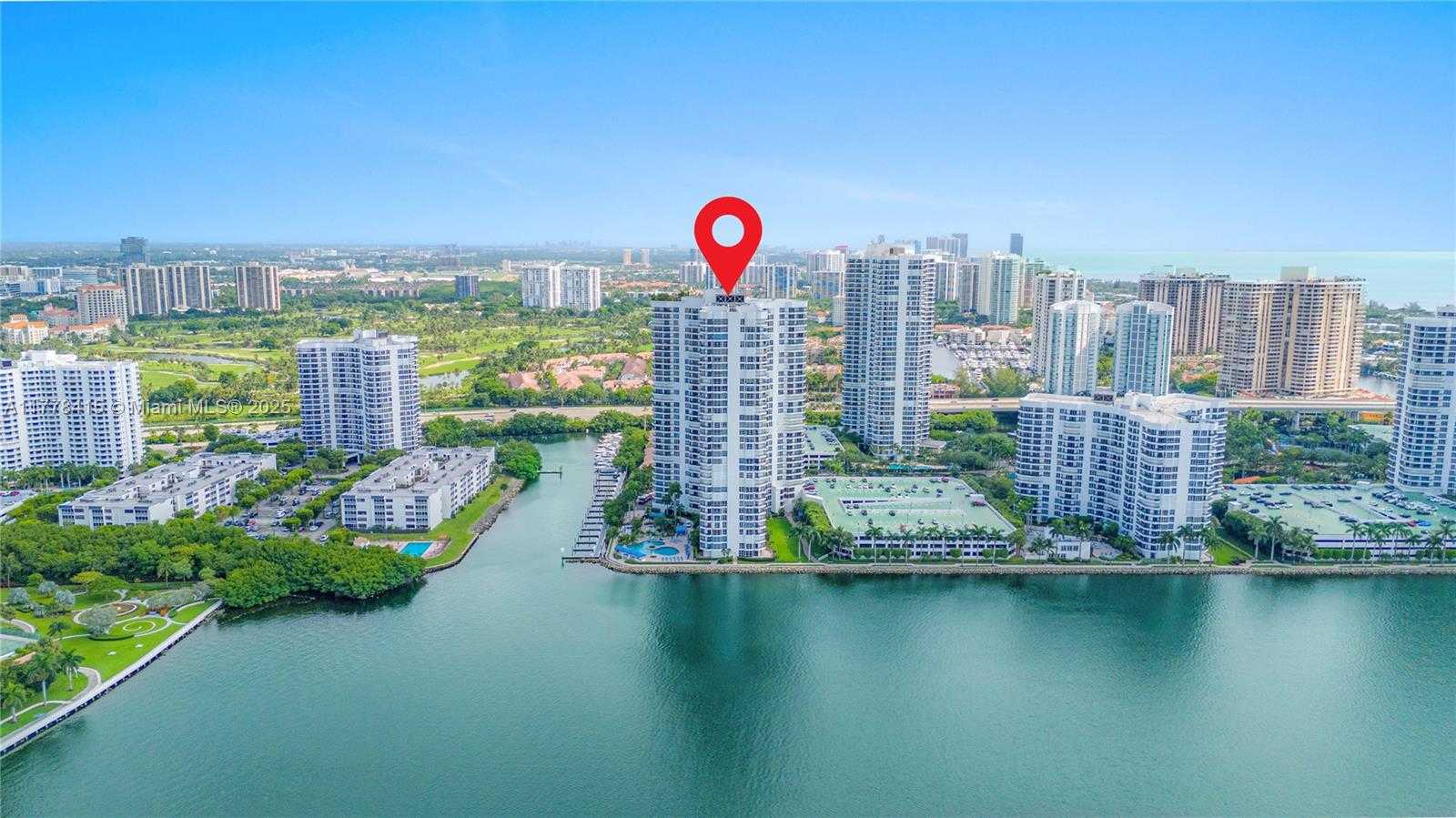 Small Image of 3530 MYSTIC POINTE DR #1212, Aventura Number 45