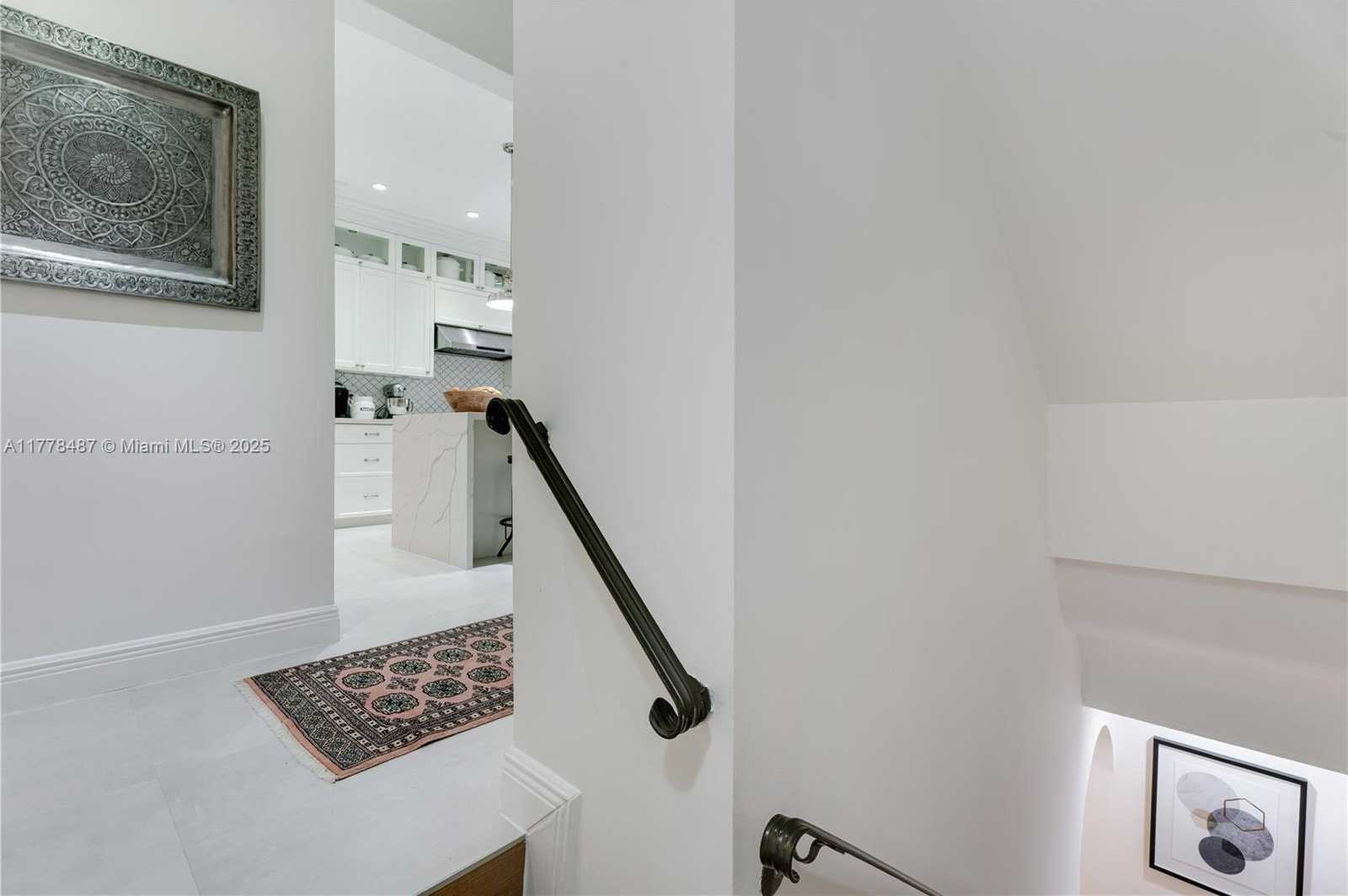 Small Image of 6222 PARADISE POINT DR #6222, Palmetto Bay Number 33