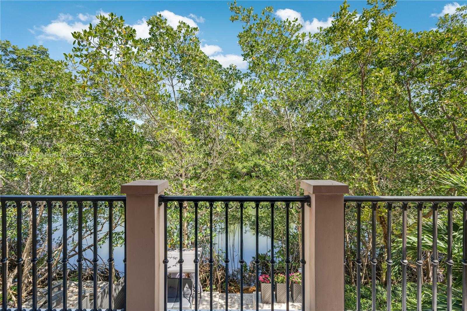 Small Image of 6222 PARADISE POINT DR #6222, Palmetto Bay Number 41
