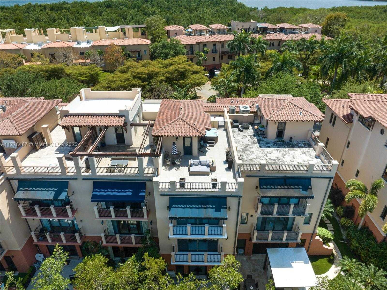 Small Image of 6222 PARADISE POINT DR #6222, Palmetto Bay Number 6