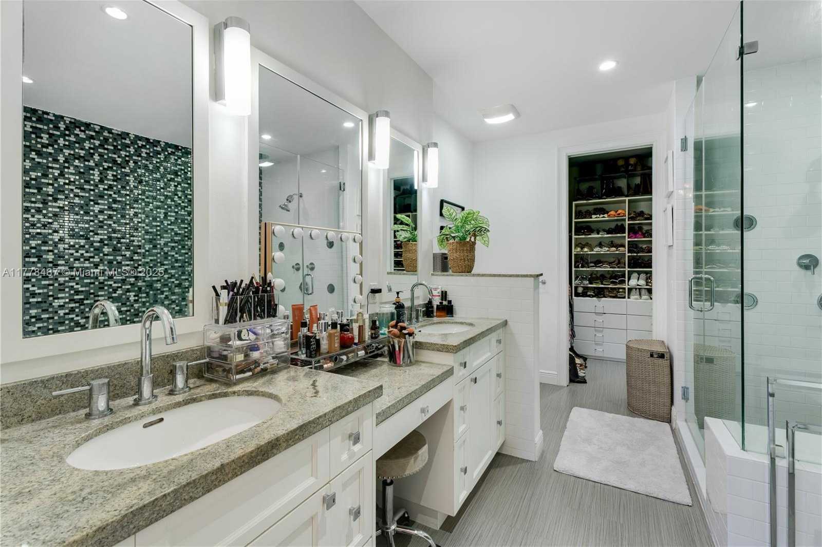 Small Image of 6222 PARADISE POINT DR #6222, Palmetto Bay Number 63