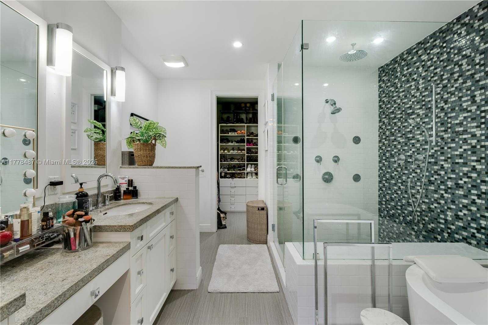 Small Image of 6222 PARADISE POINT DR #6222, Palmetto Bay Number 65
