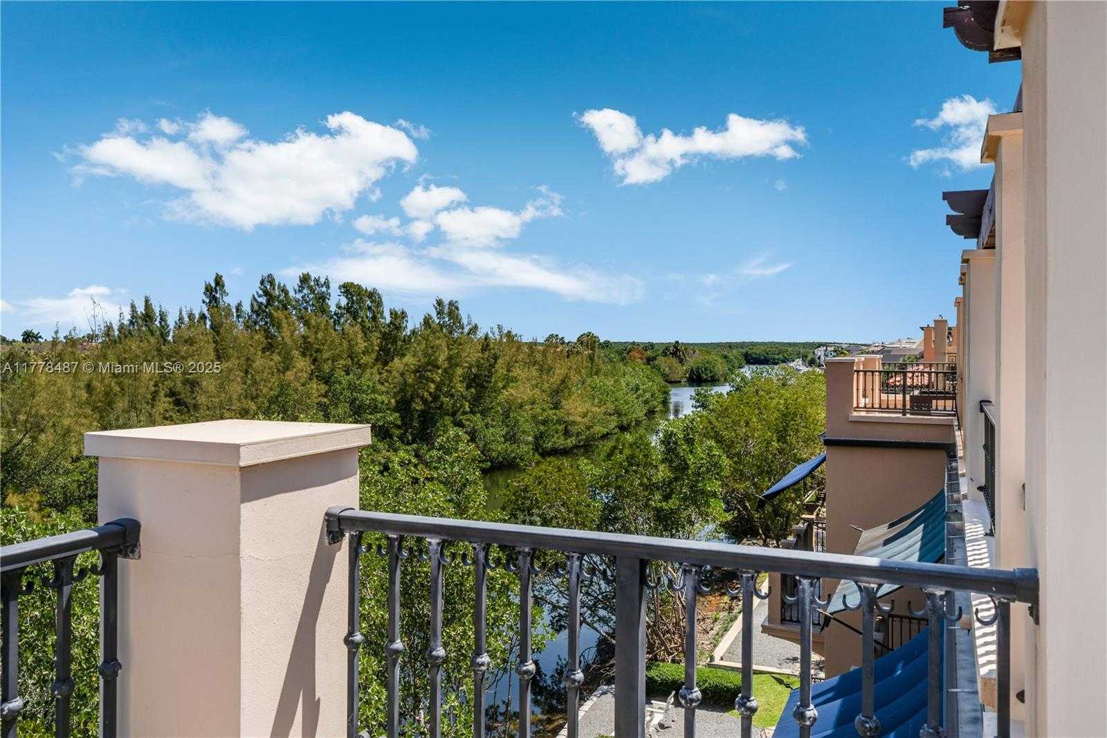 Small Image of 6222 PARADISE POINT DR #6222, Palmetto Bay Number 76