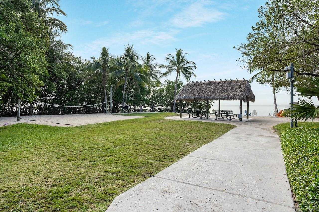 Small Image of 6222 PARADISE POINT DR #6222, Palmetto Bay Number 78