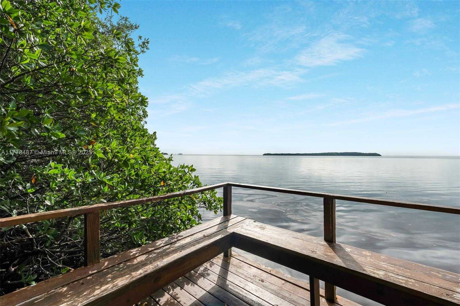 Small Image of 6222 PARADISE POINT DR #6222, Palmetto Bay Number 82