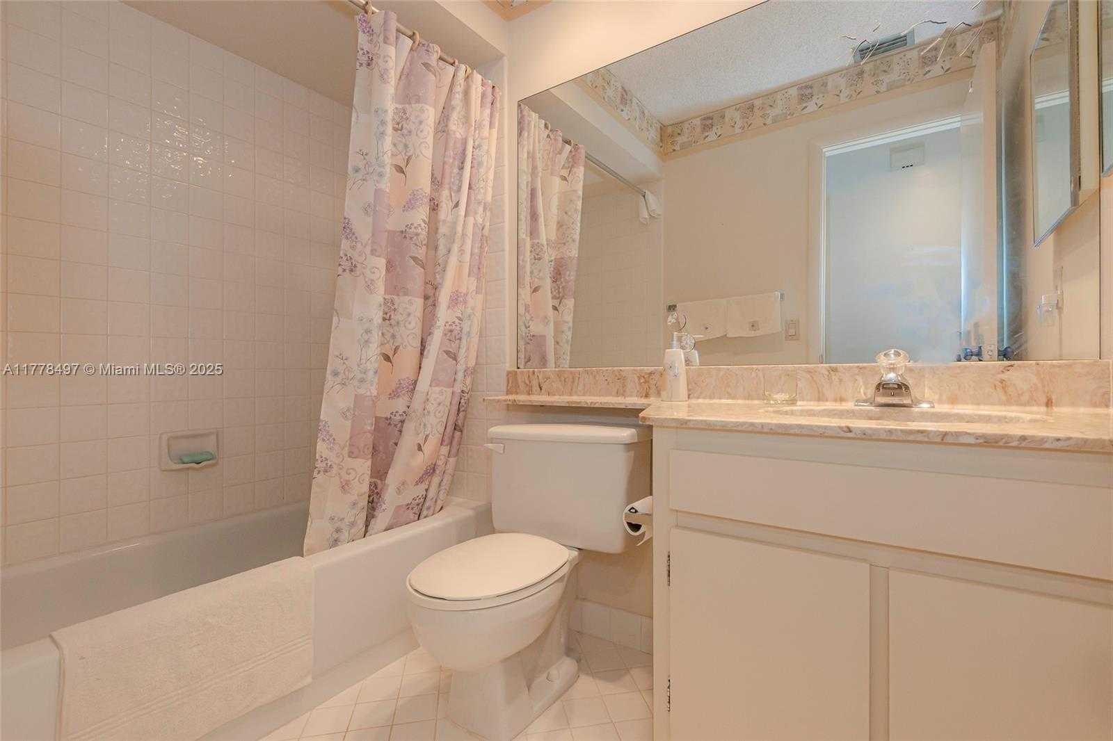 Small Image of 6046 NORTH WEST 172ND TERR CIR #6046, Hialeah Number 25
