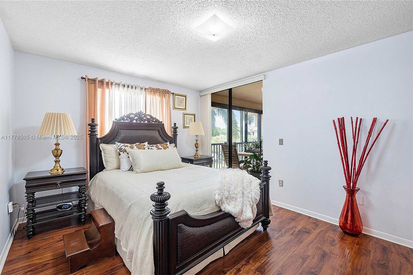 Small Image of 4101 EAST CORAL TREE CIR #313, Coconut Creek Number 24