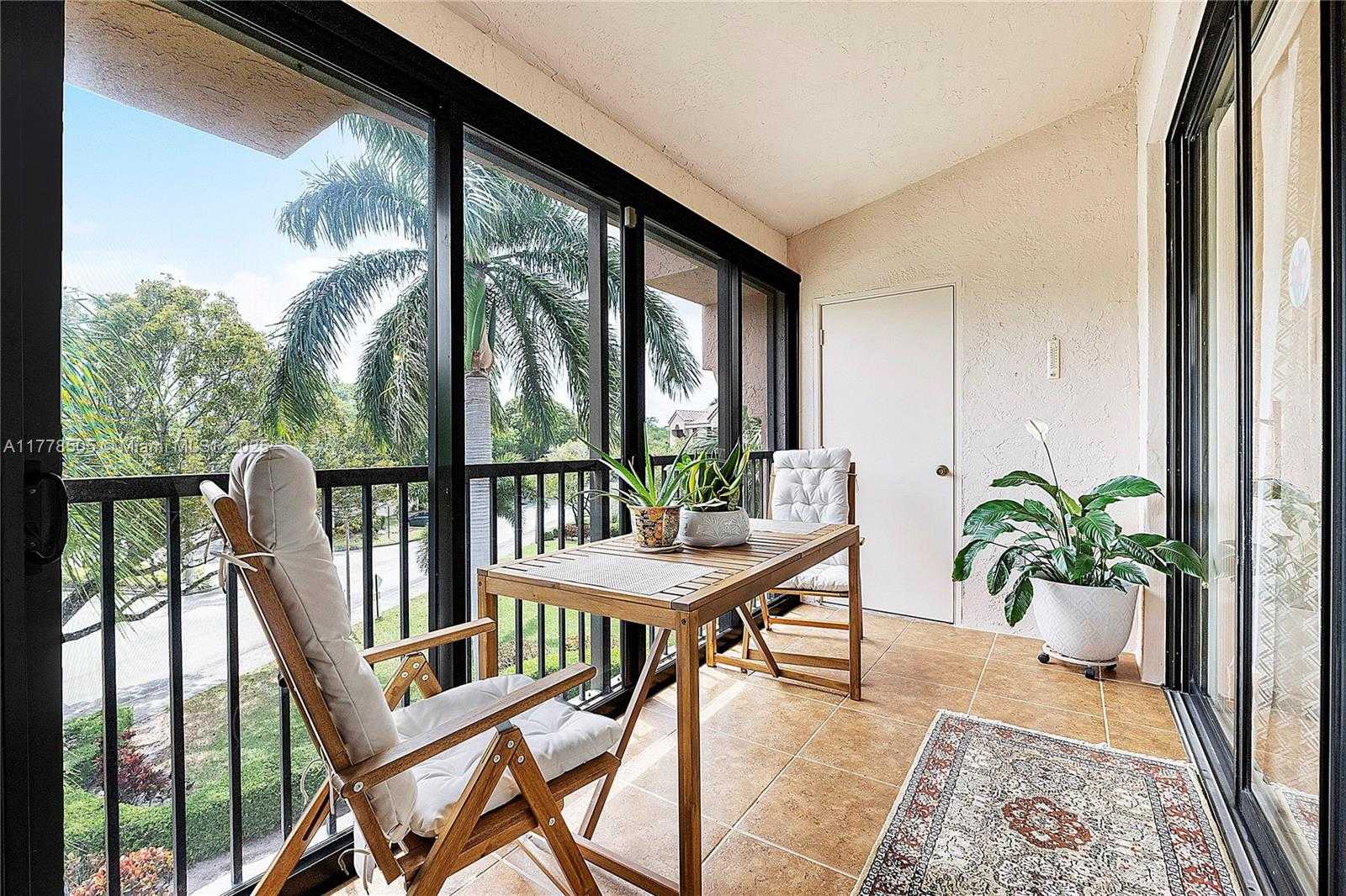 Small Image of 4101 EAST CORAL TREE CIR #313, Coconut Creek Number 27