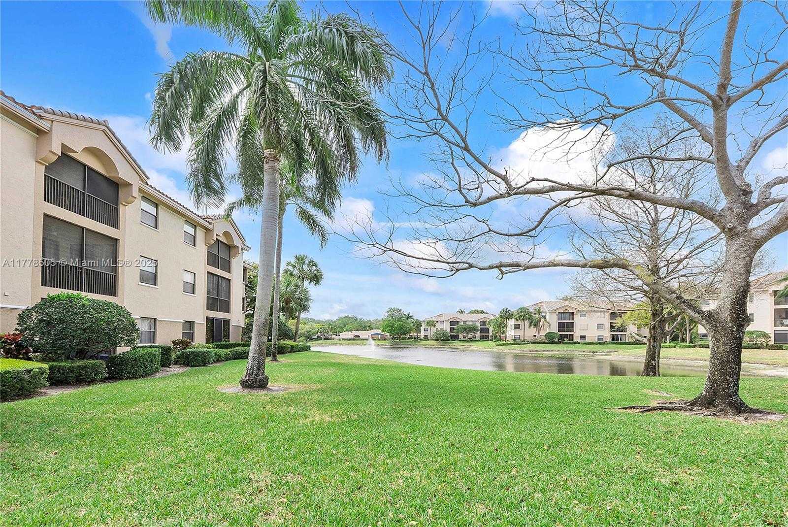 Small Image of 4101 EAST CORAL TREE CIR #313, Coconut Creek Number 35