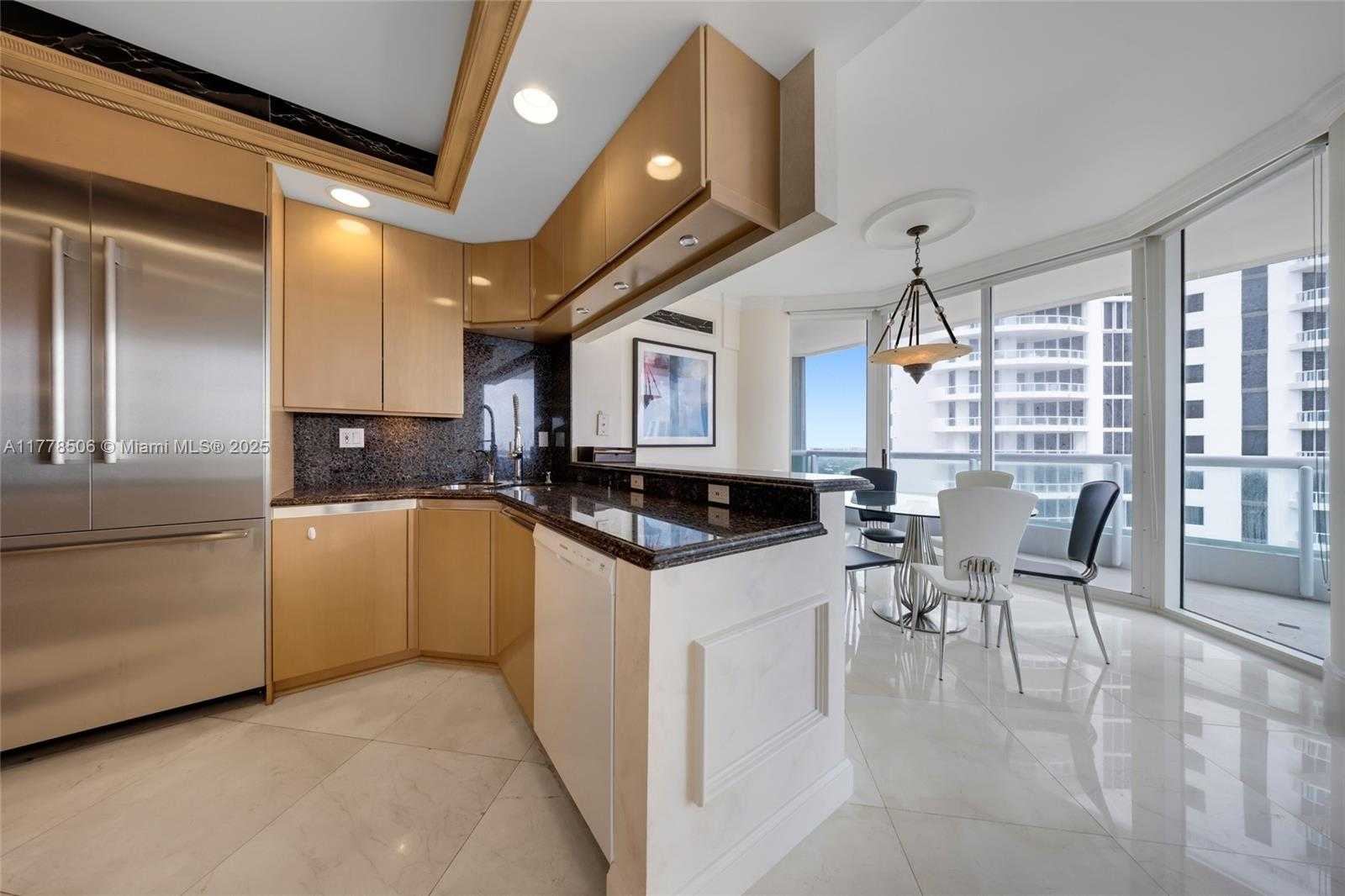 Small Image of 21150 NORTH EAST 38TH AVE #2106, Aventura Number 31