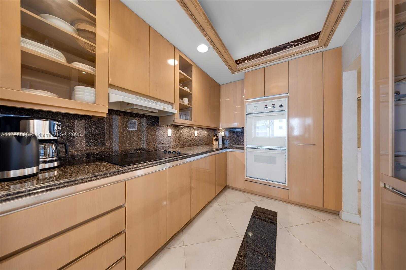 Small Image of 21150 NORTH EAST 38TH AVE #2106, Aventura Number 34