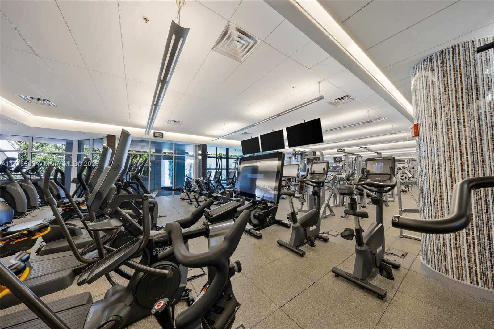 Small Image of 21150 NORTH EAST 38TH AVE #2106, Aventura Number 58