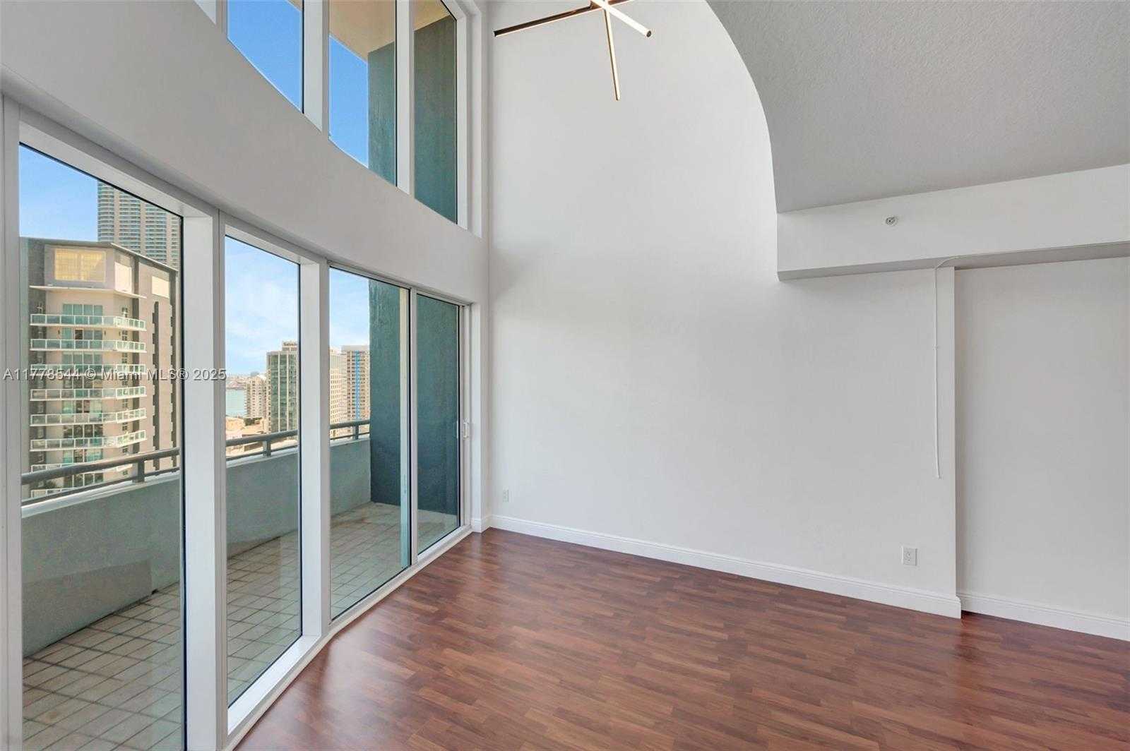 Small Image of 60 SOUTH WEST 13TH ST #3026, Miami Number 13