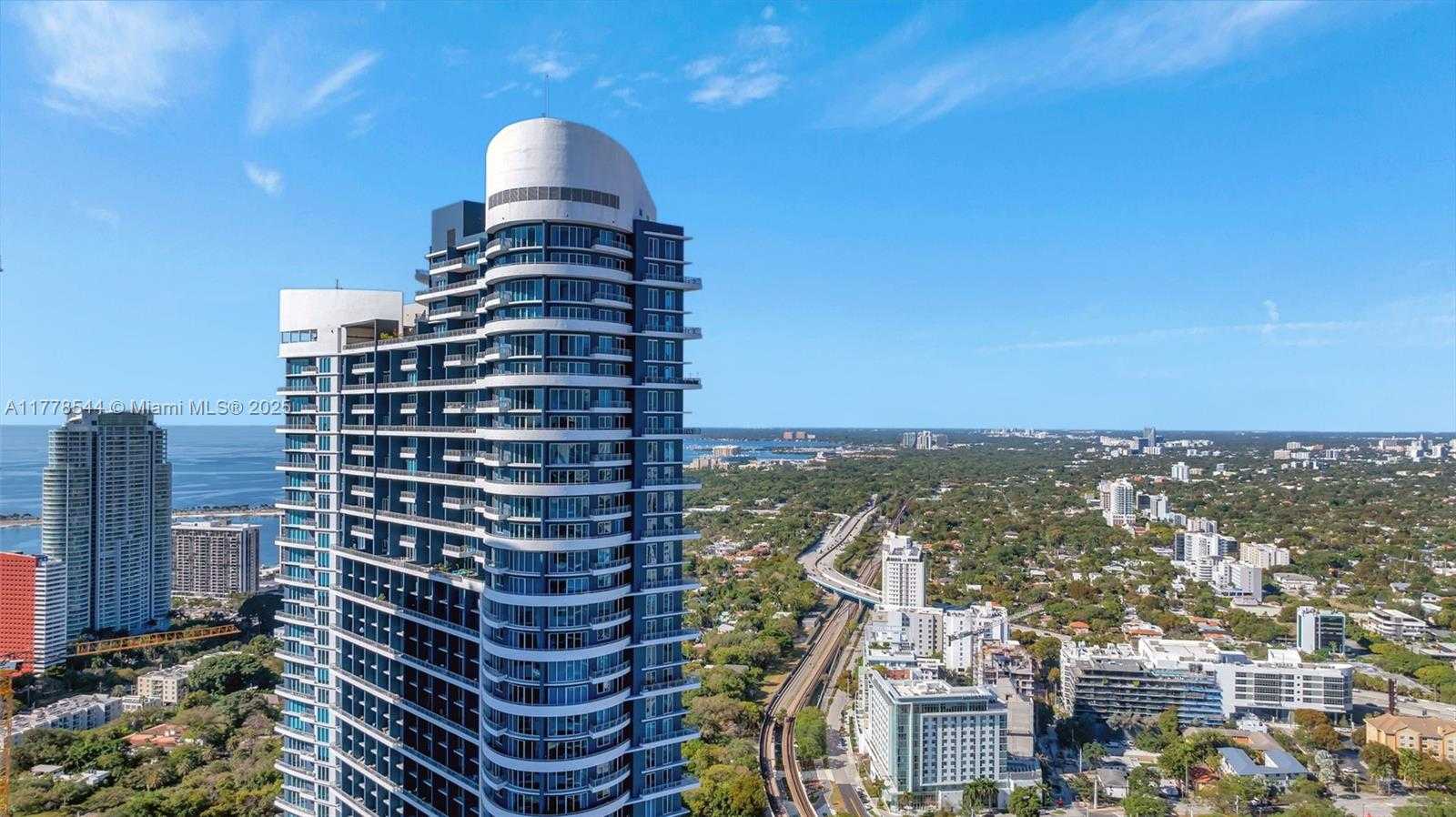 Small Image of 60 SOUTH WEST 13TH ST #3026, Miami Number 2