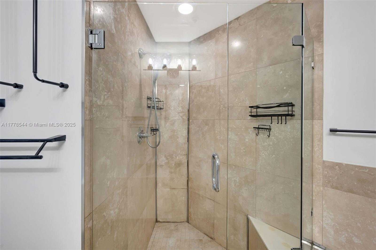 Small Image of 60 SOUTH WEST 13TH ST #3026, Miami Number 20