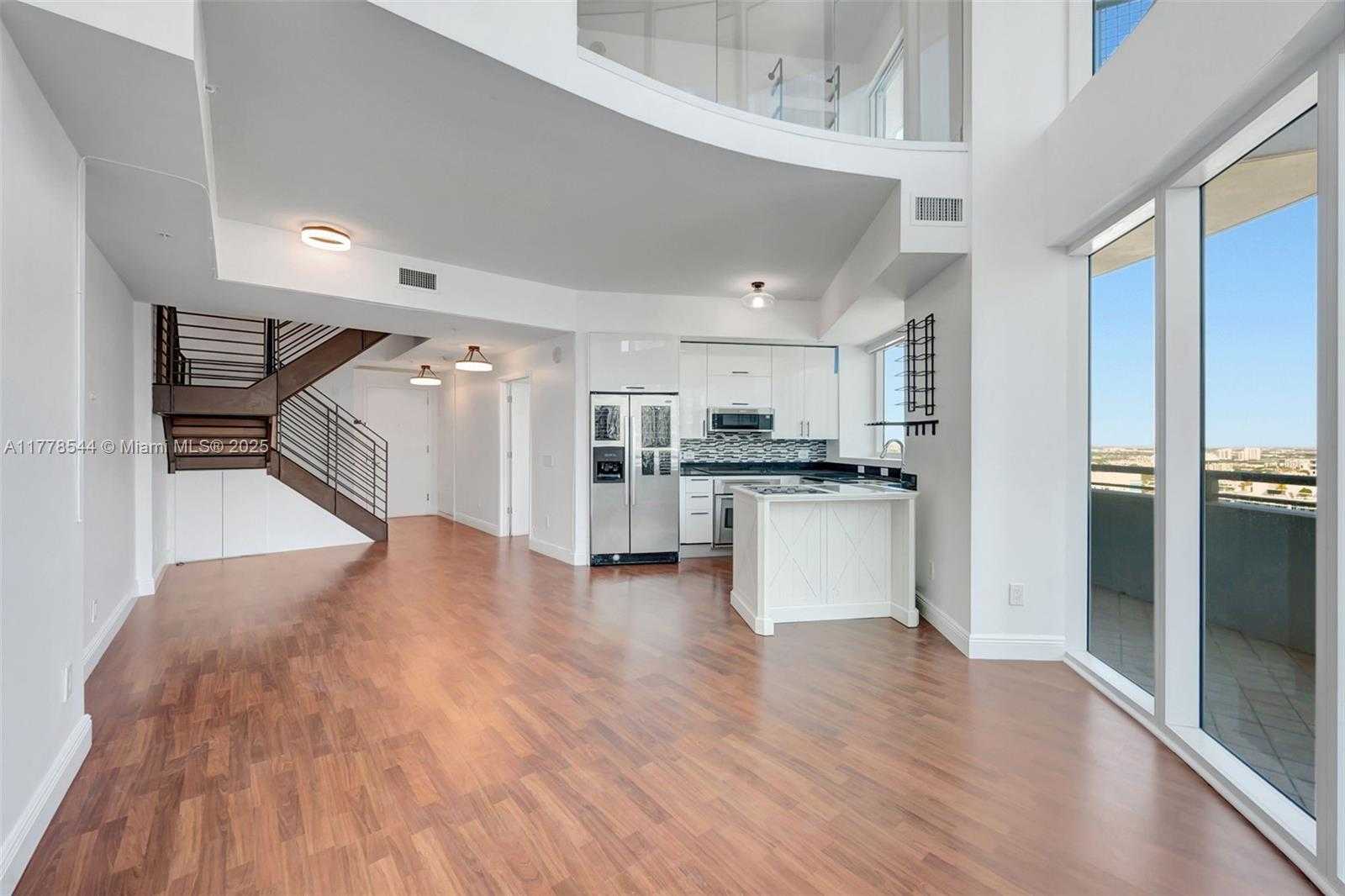 Small Image of 60 SOUTH WEST 13TH ST #3026, Miami Number 3
