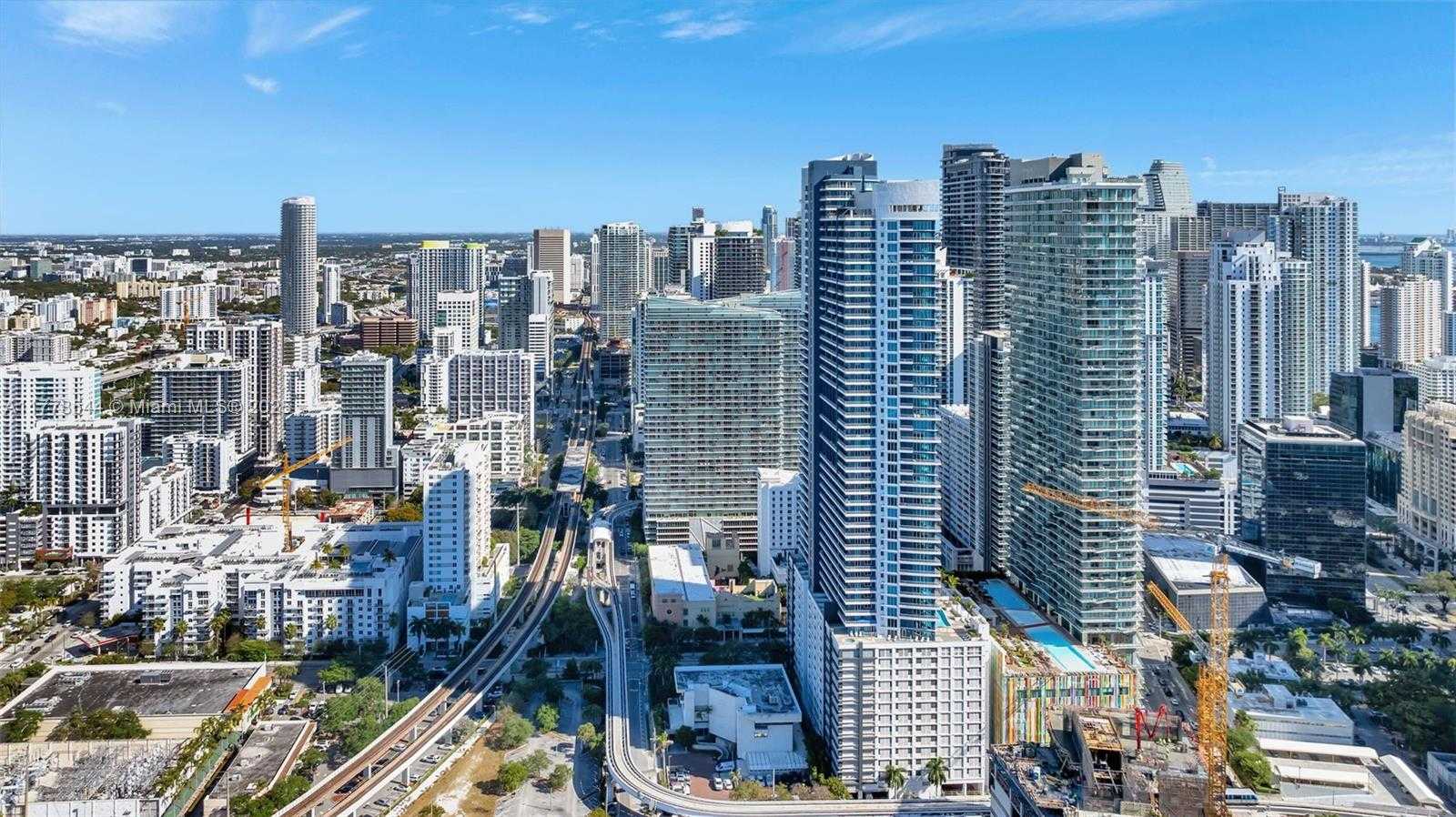 Small Image of 60 SOUTH WEST 13TH ST #3026, Miami Number 34
