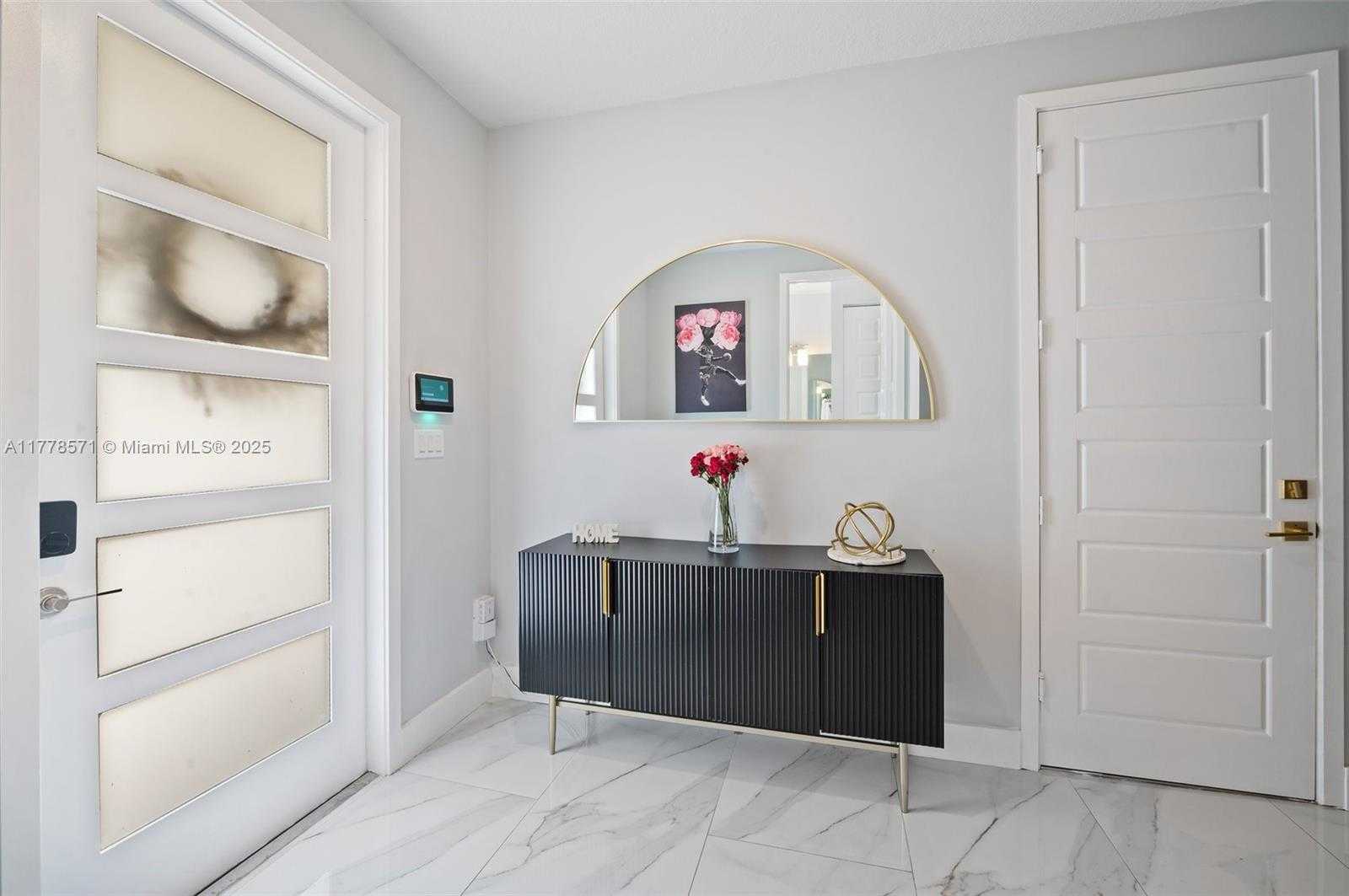Small Image of 16008 NORTH WEST 91ST CT, Miami Lakes Number 2