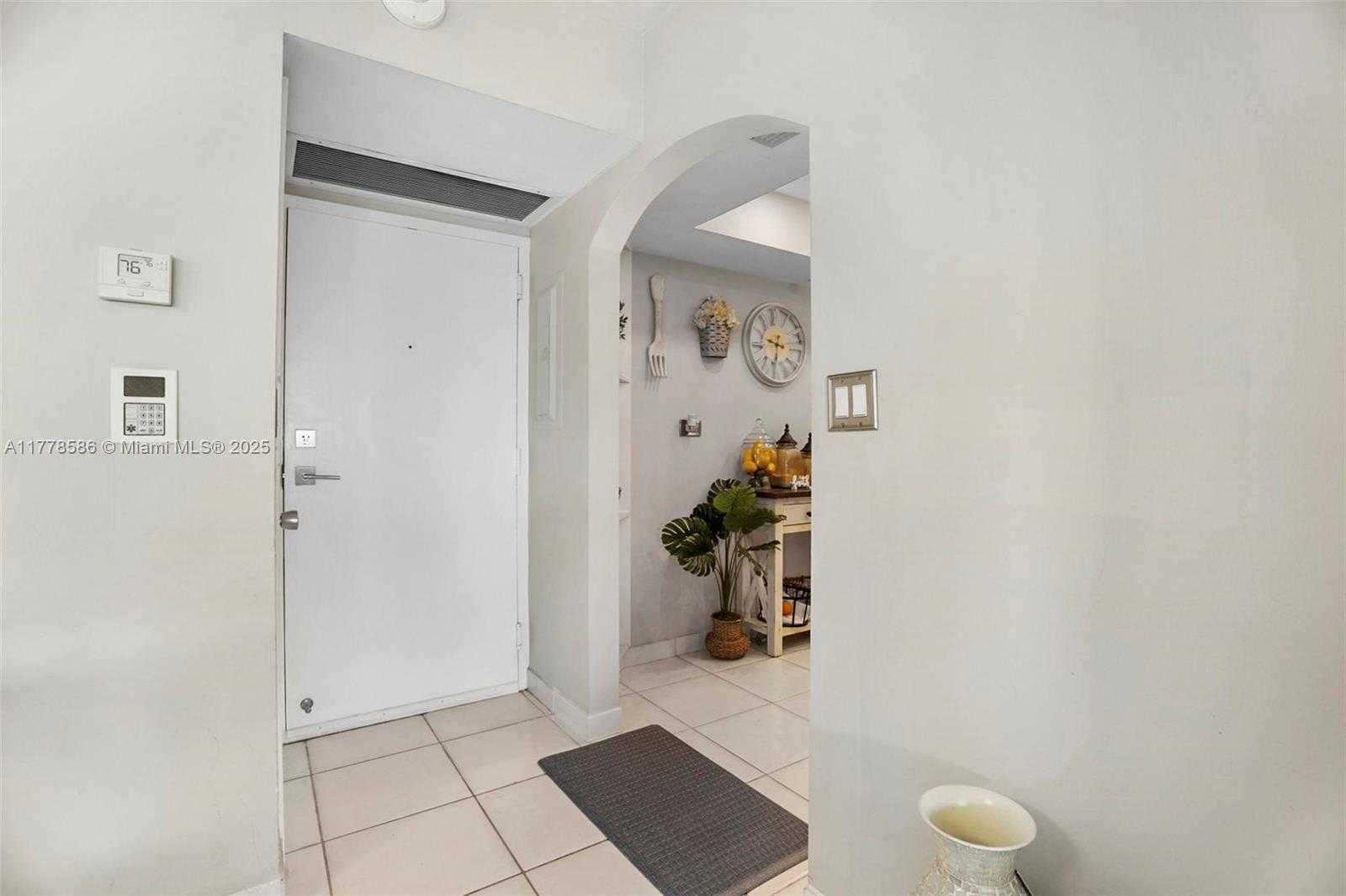 Small Image of 20355 NORTH EAST 34TH CT #2326, Aventura Number 24