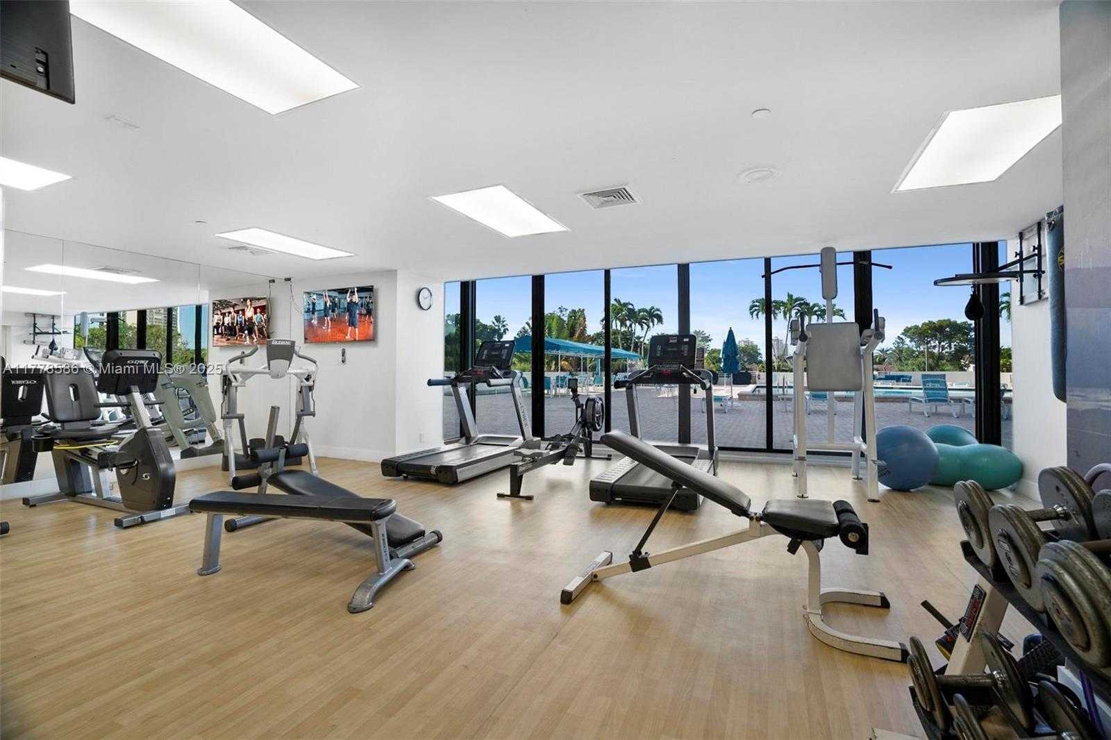 Small Image of 20355 NORTH EAST 34TH CT #2326, Aventura Number 30