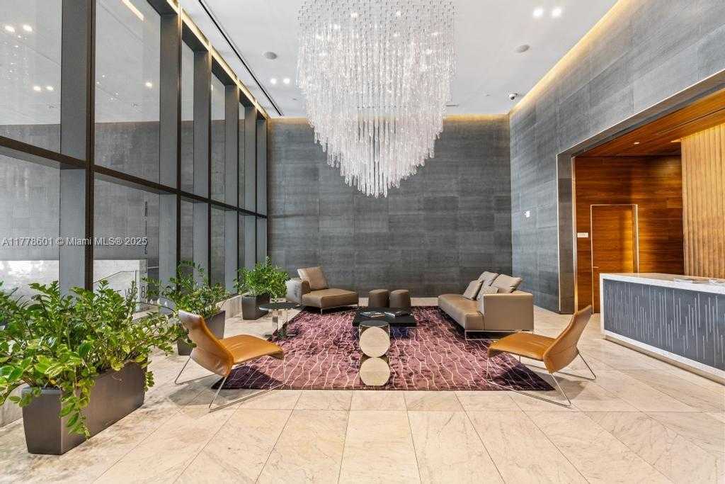Small Image of 88 SOUTH WEST 7TH STREET #2411, Miami Number 14