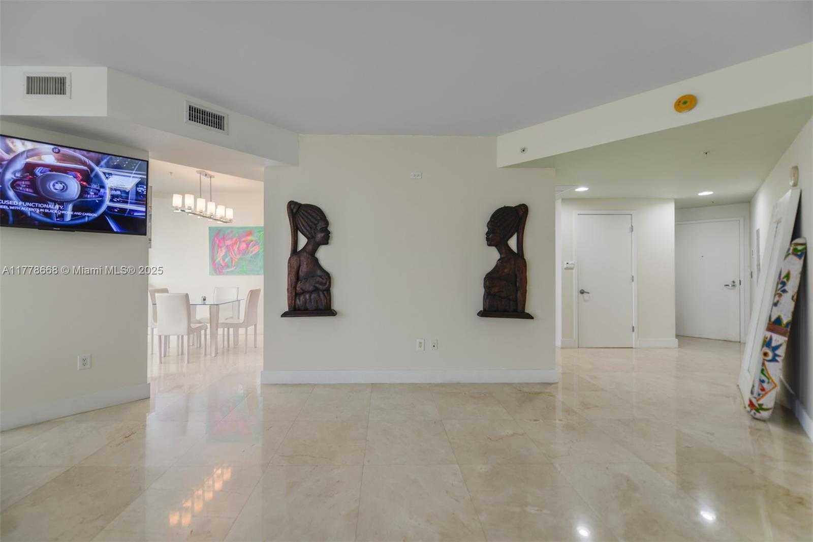 Small Image of 18201 COLLINS AVE #901A, Sunny Isles Beach Number 4