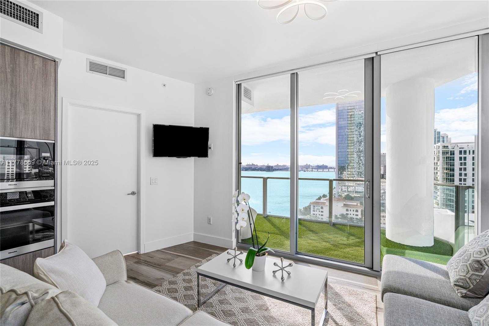 Small Image of 2900 NORTH EAST 7TH AVE #1609, Miami Number 13