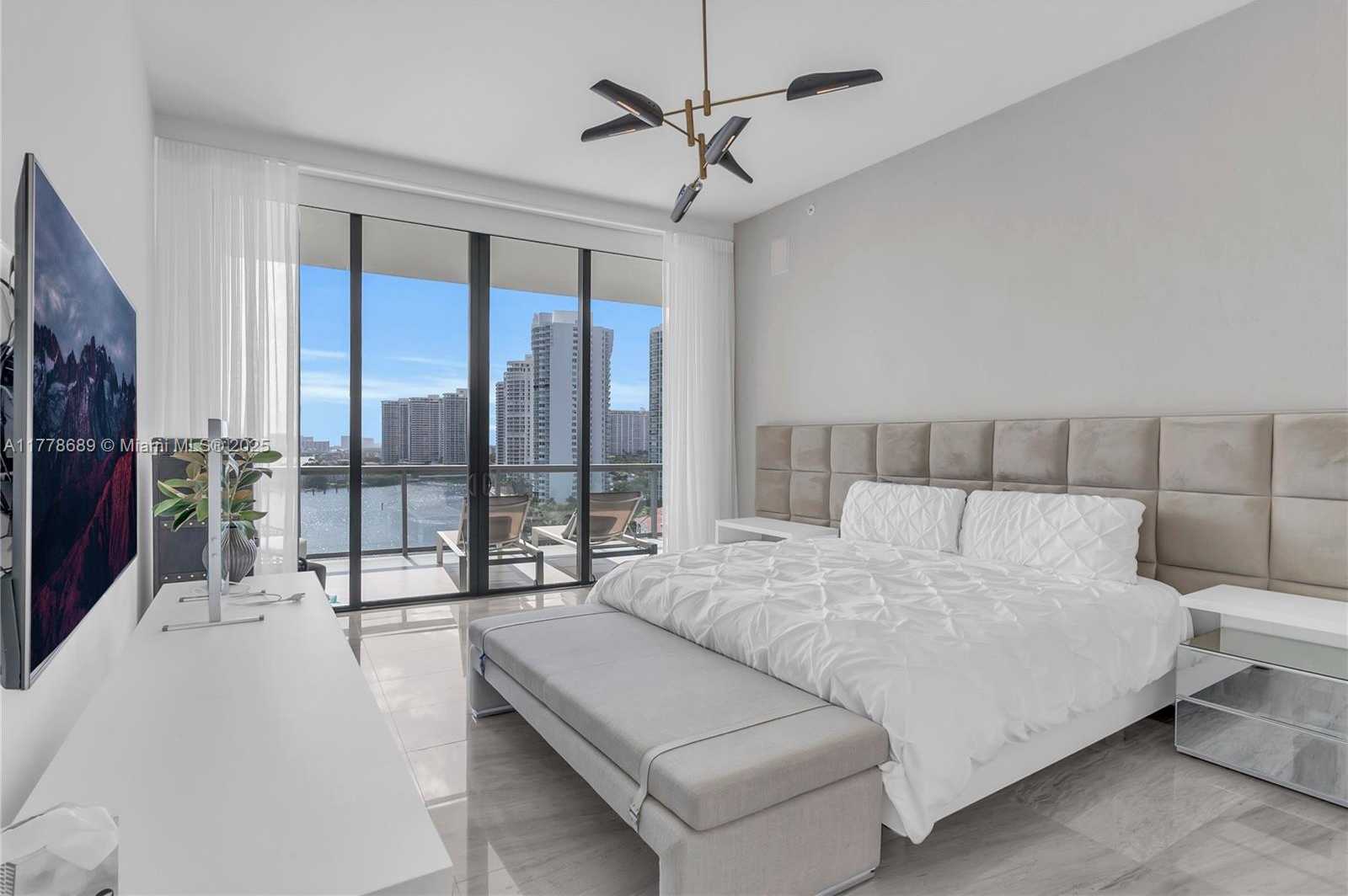 Small Image of 3300 NORTH EAST 188TH ST #LPH12, Aventura Number 12