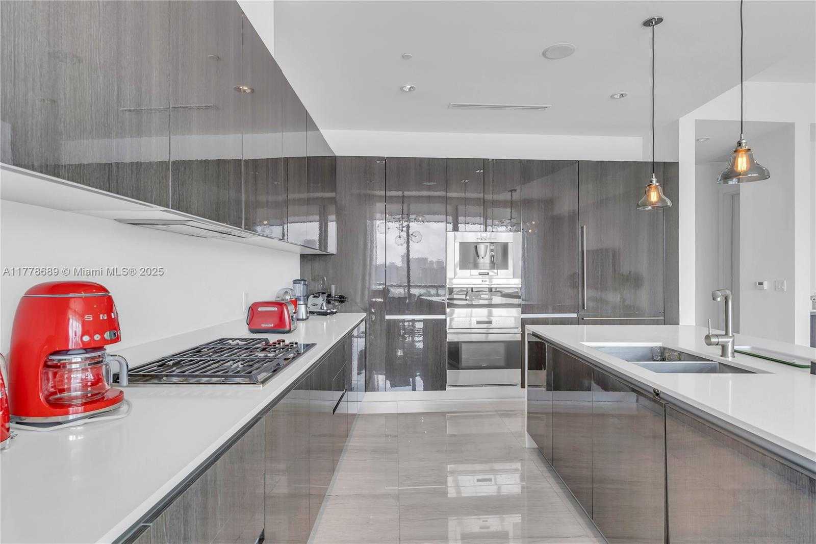 Small Image of 3300 NORTH EAST 188TH ST #LPH12, Aventura Number 7