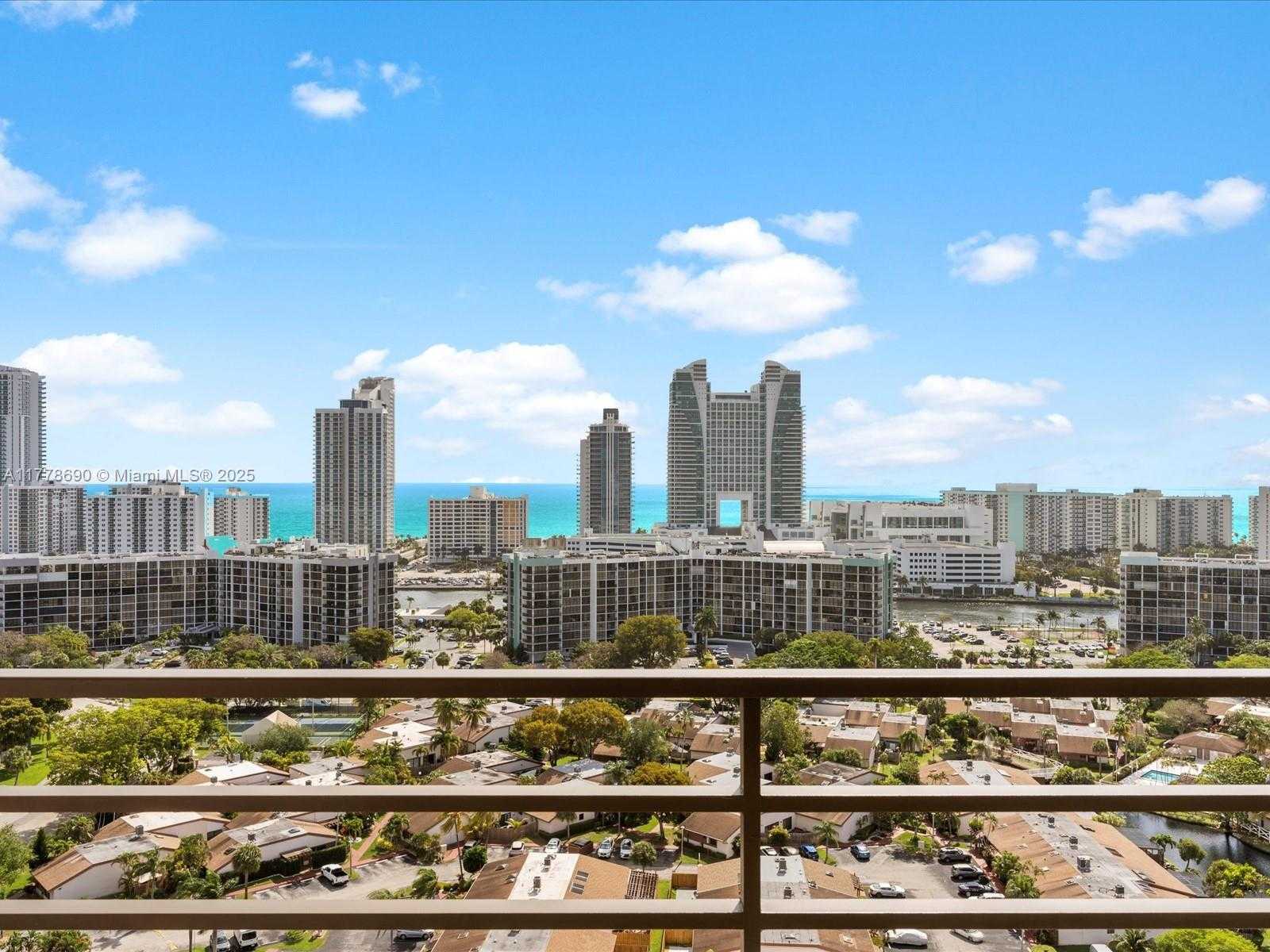Small Image of 2500 PARKVIEW DR #2203, Hallandale Beach Number 30