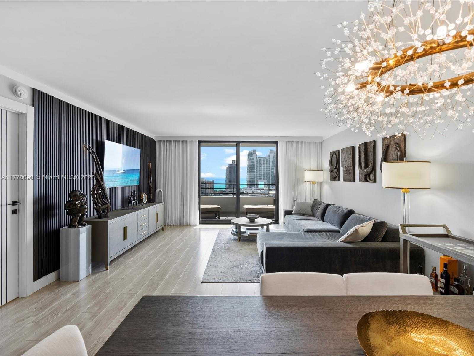 Small Image of 2500 PARKVIEW DR #2203, Hallandale Beach Number 7
