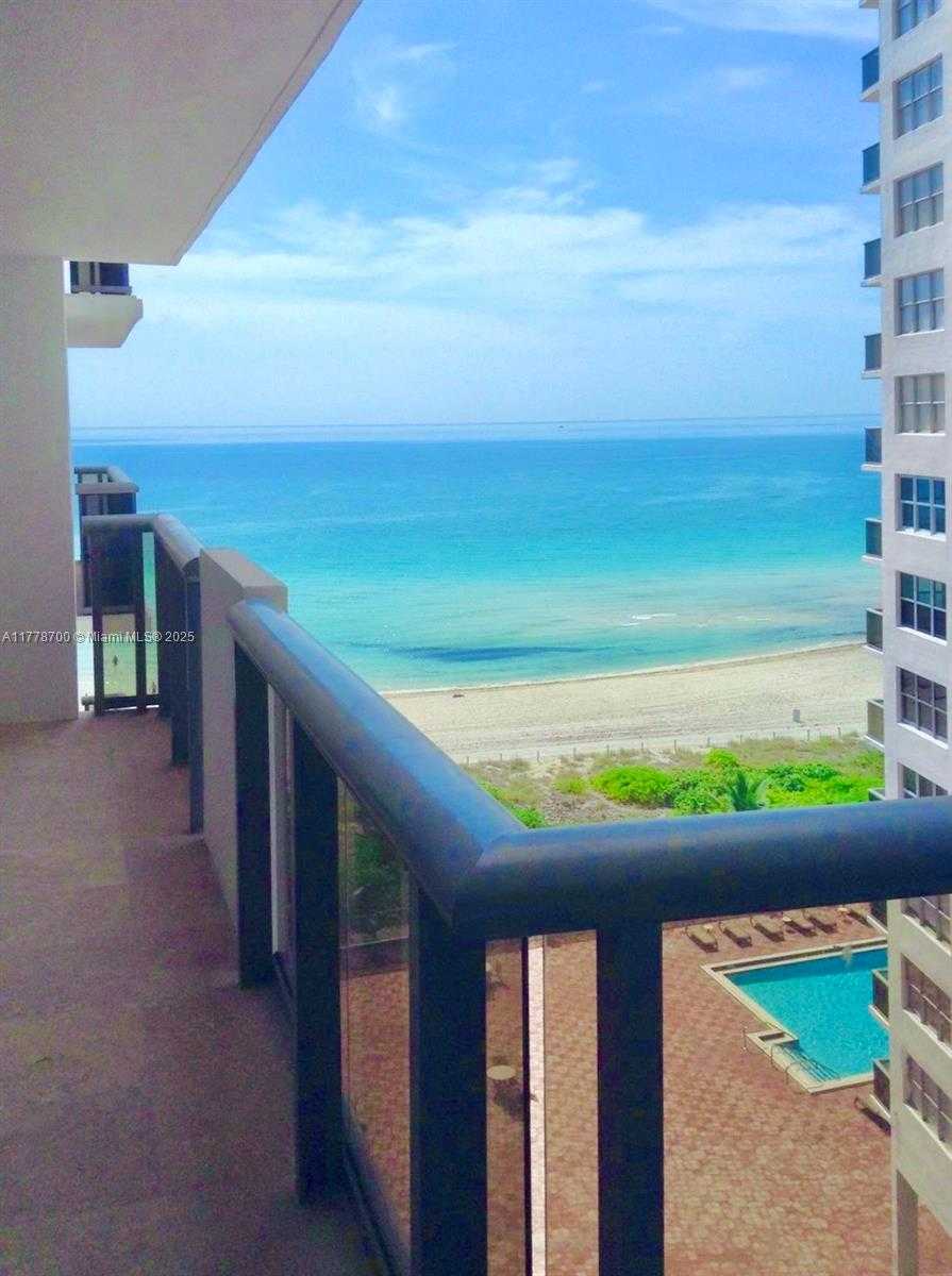 Small Image of 6039 #1114, Miami Beach Number 36