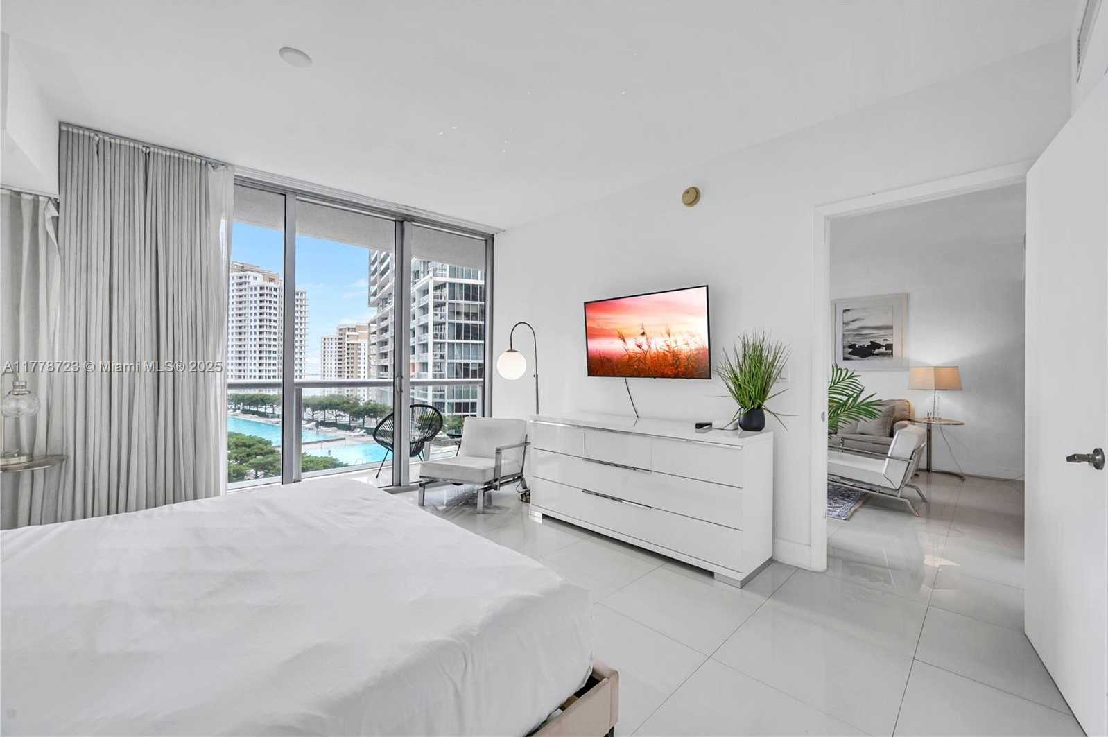 Small Image of 485 SOUTH EAST BRICKELL AVE #1711, Miami Number 17