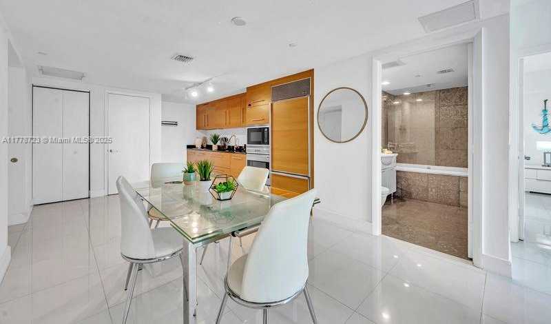 Small Image of 485 SOUTH EAST BRICKELL AVE #1711, Miami Number 9