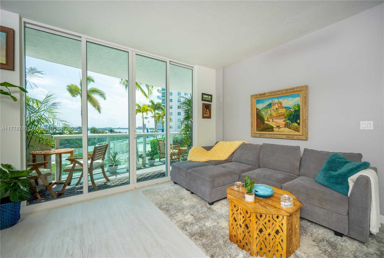 Small Image of 7900 HARBOR ISLAND DR #611, North Bay Village Number 25