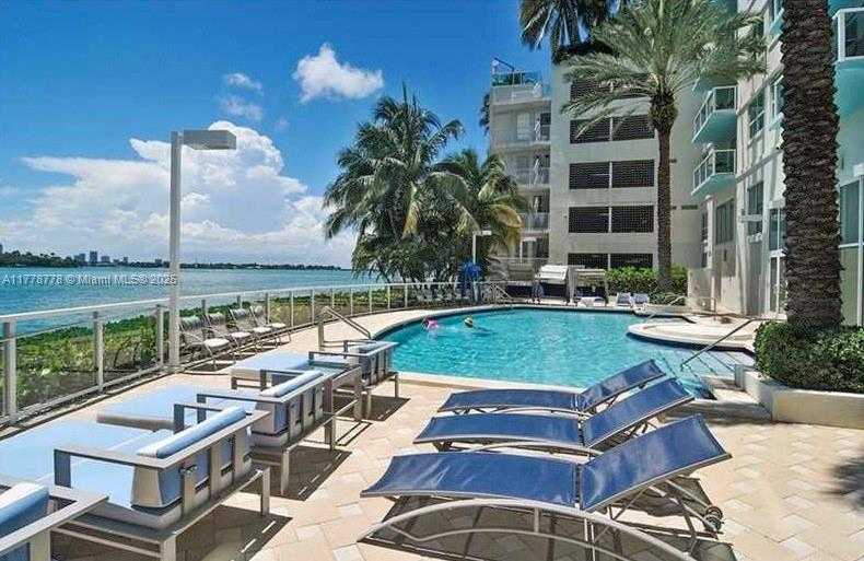 Small Image of 650 WEST AVE #1001, Miami Beach Number 31