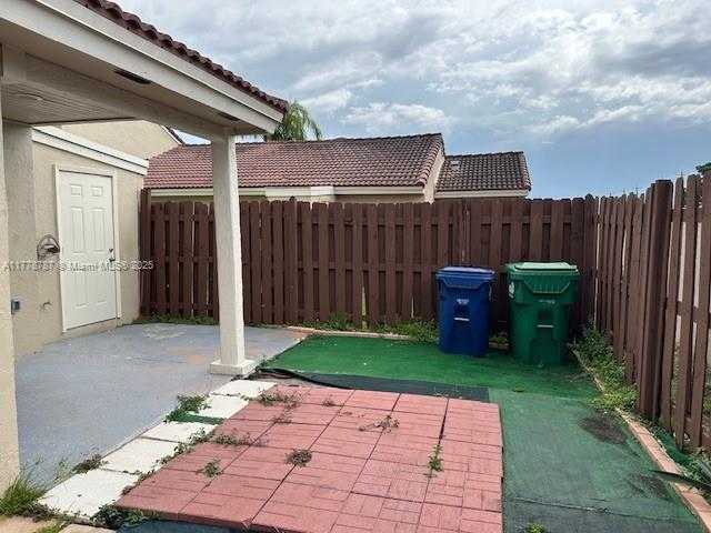 Small Image of 6548 NORTH WEST 170 TERRACE #6548, Hialeah Number 12