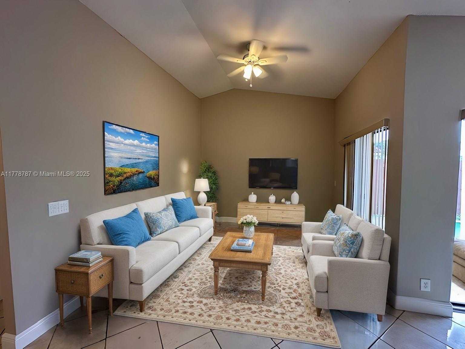 Small Image of 6548 NORTH WEST 170 TERRACE #6548, Hialeah Number 4