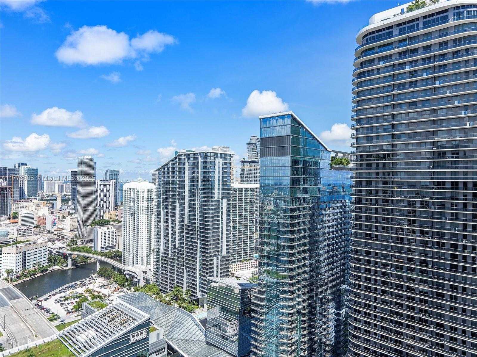 Small Image of 55 SOUTH WEST 9TH ST #4309, Miami Number 24
