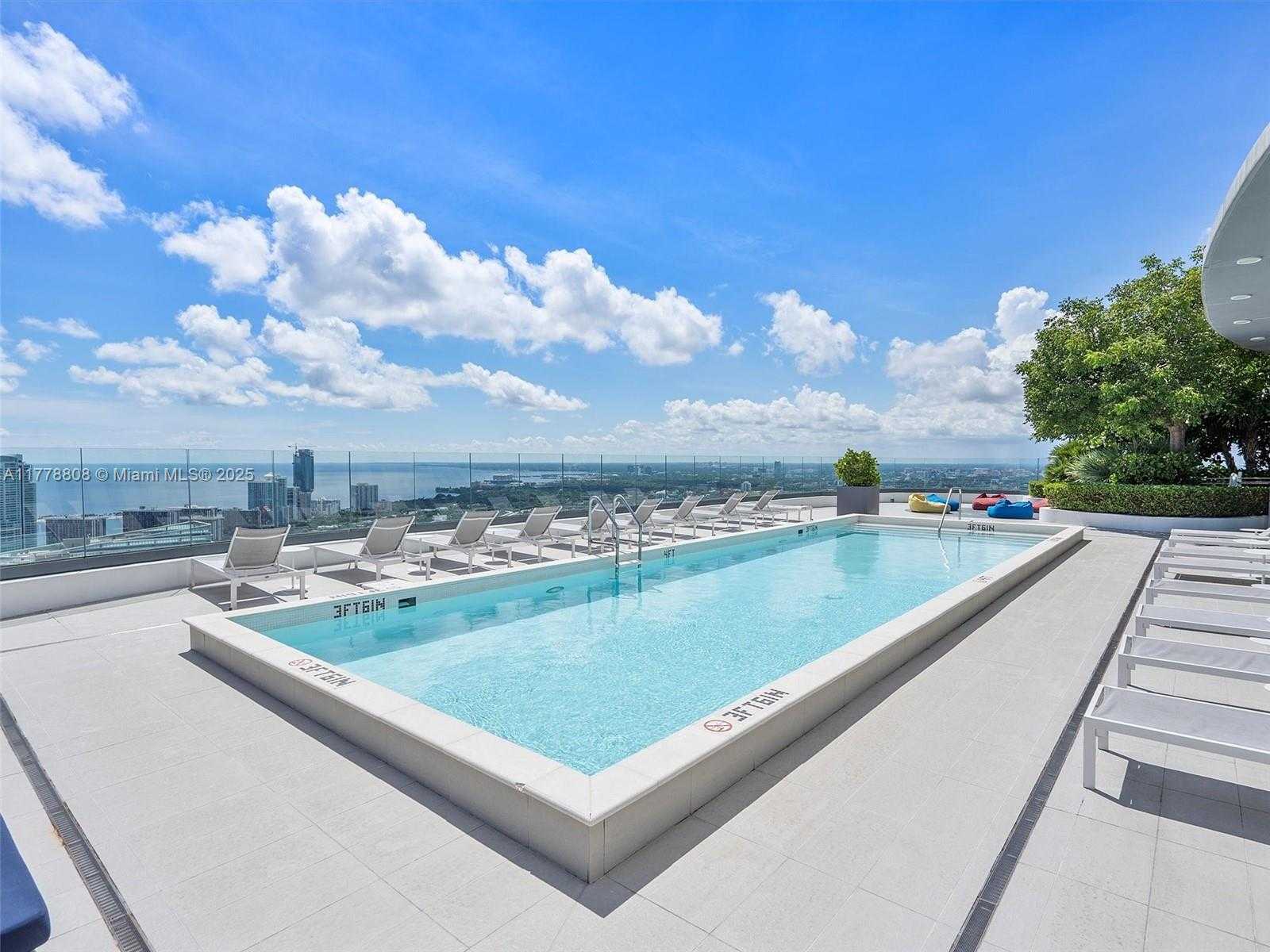 Small Image of 55 SOUTH WEST 9TH ST #4309, Miami Number 26
