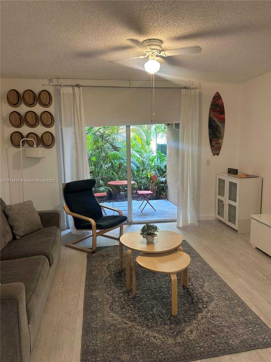 Small Image of 19877 EAST COUNTRY CLUB DR #3105, Aventura Number 6