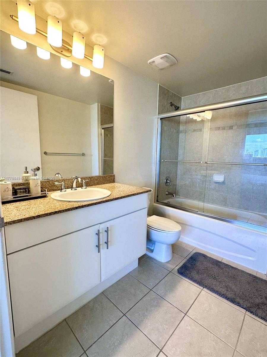 Small Image of 1861 NORTH WEST S RIVER DR #2608, Miami Number 19