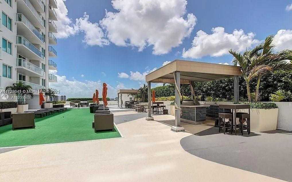Small Image of 1861 NORTH WEST S RIVER DR #2608, Miami Number 26