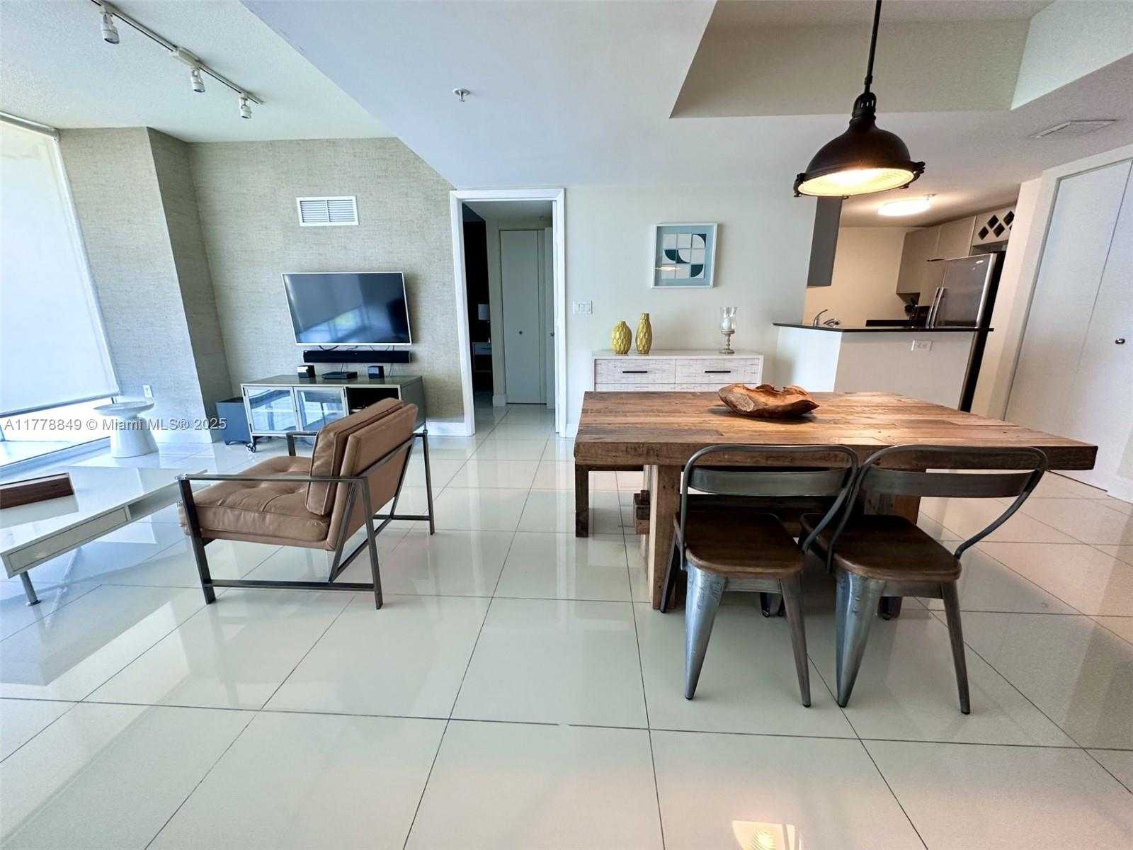 Small Image of 1861 NORTH WEST S RIVER DR #2608, Miami Number 7