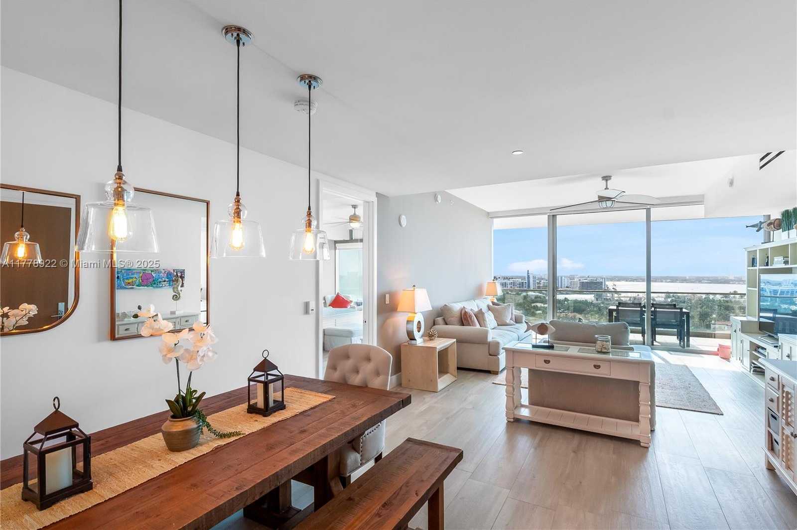 Small Image of 10201 COLLINS AVE #1205, Bal Harbour Number 4