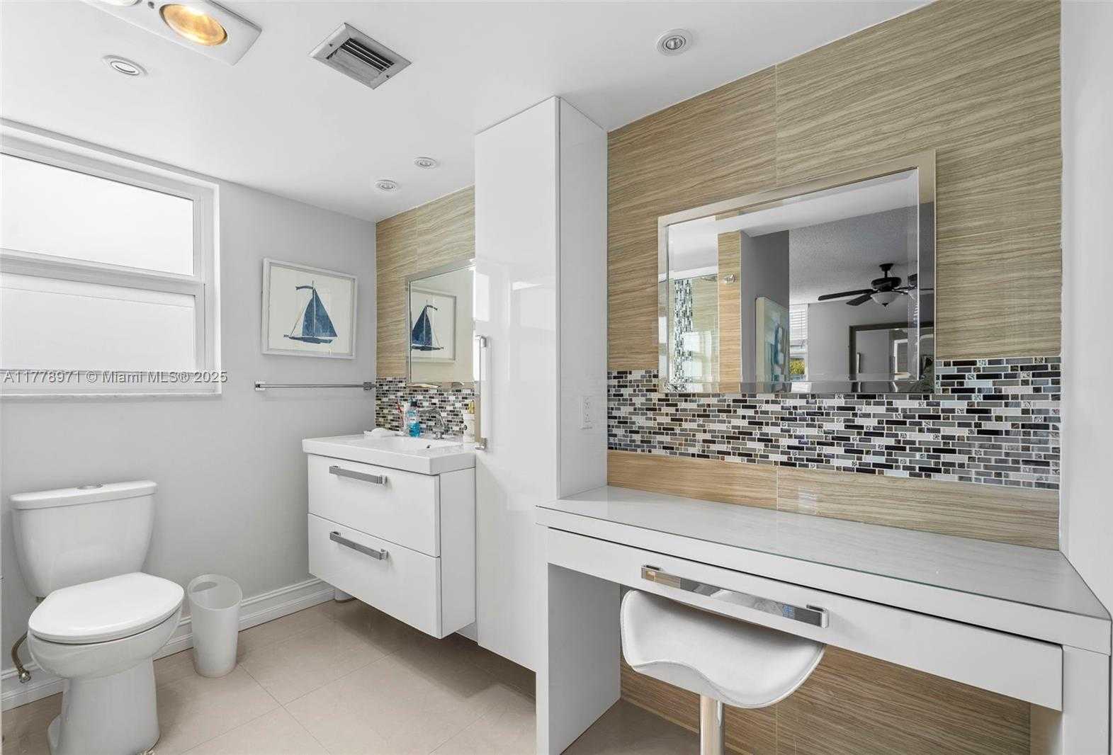 Small Image of 4030 WEST PALM AIRE DR #408, Pompano Beach Number 21