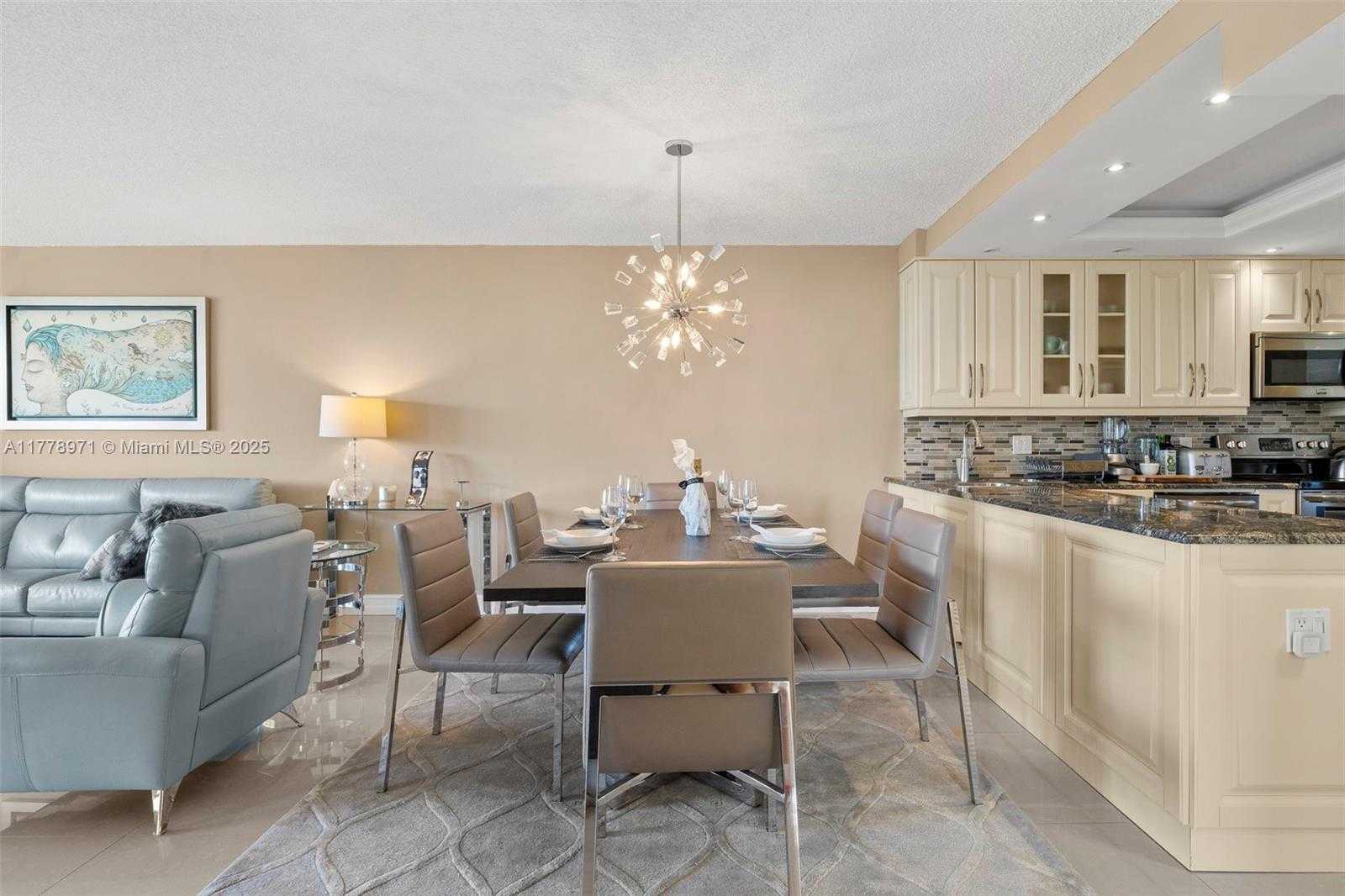 Small Image of 4030 WEST PALM AIRE DR #408, Pompano Beach Number 4