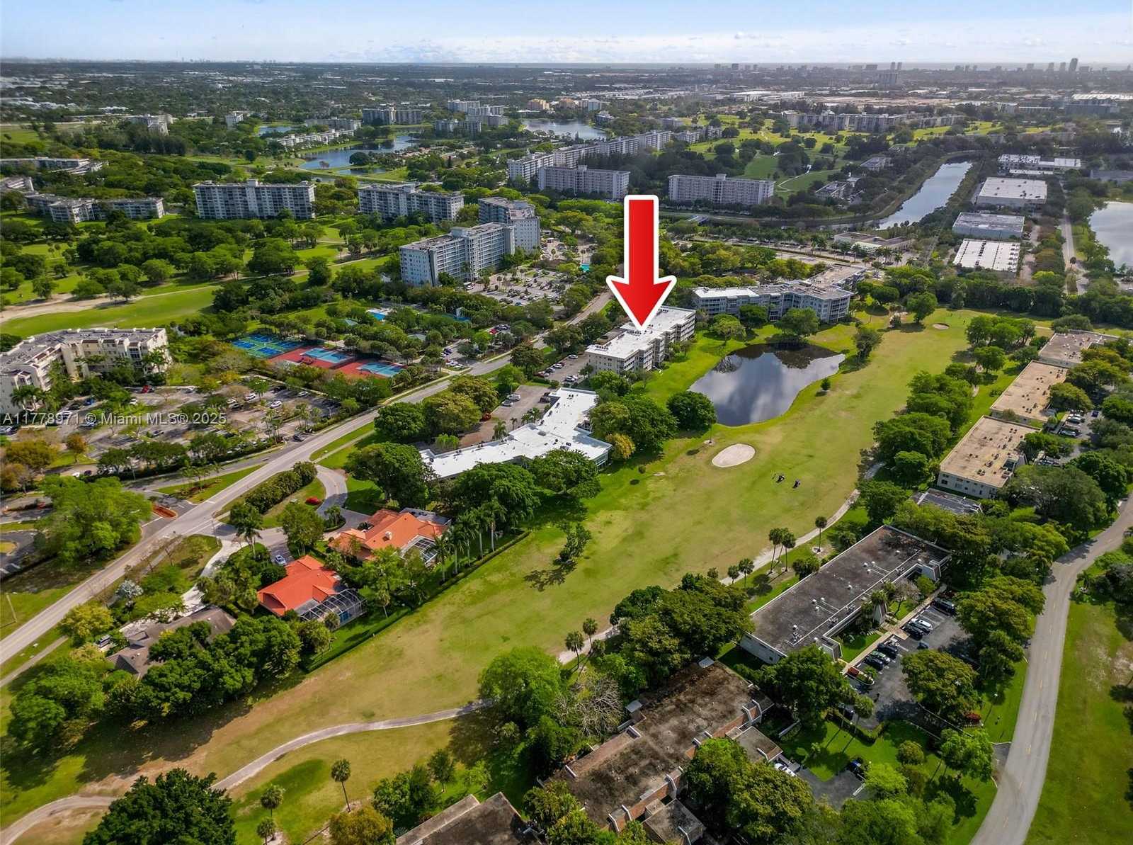 Small Image of 4030 WEST PALM AIRE DR #408, Pompano Beach Number 55