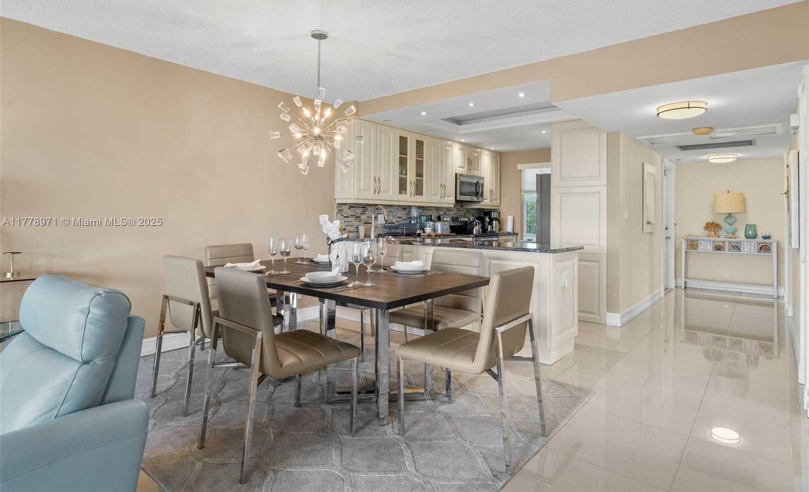 Small Image of 4030 WEST PALM AIRE DR #408, Pompano Beach Number 6